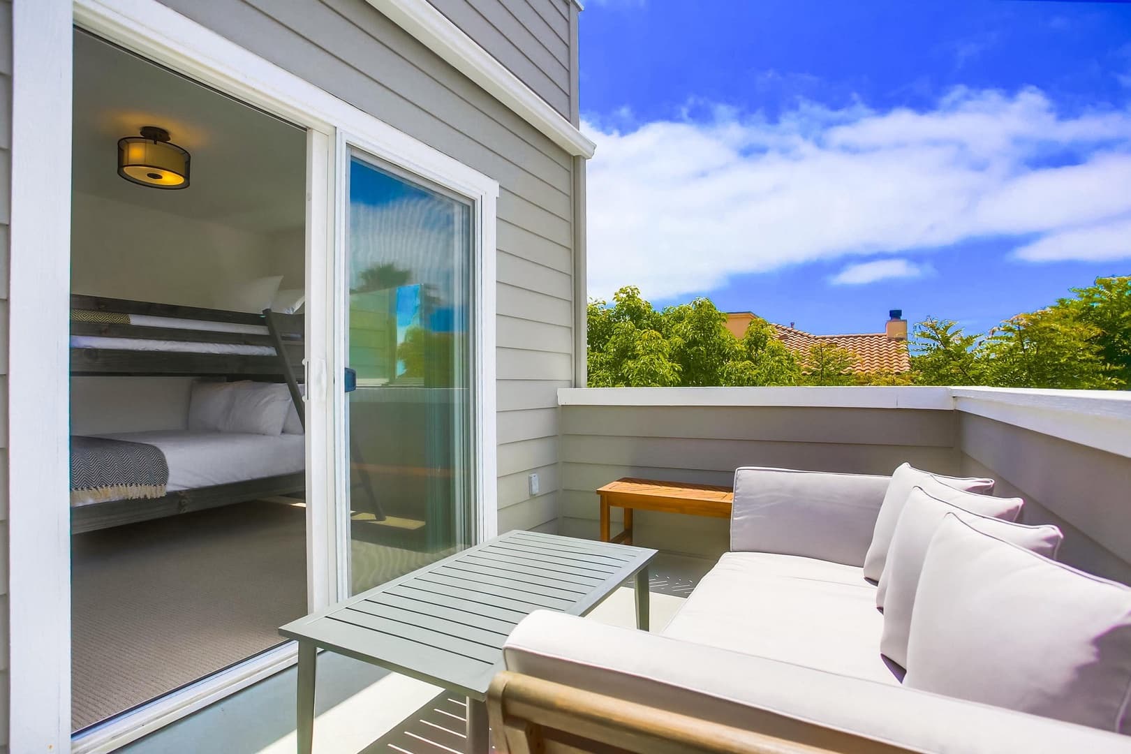 Sunset West Place - Image 34