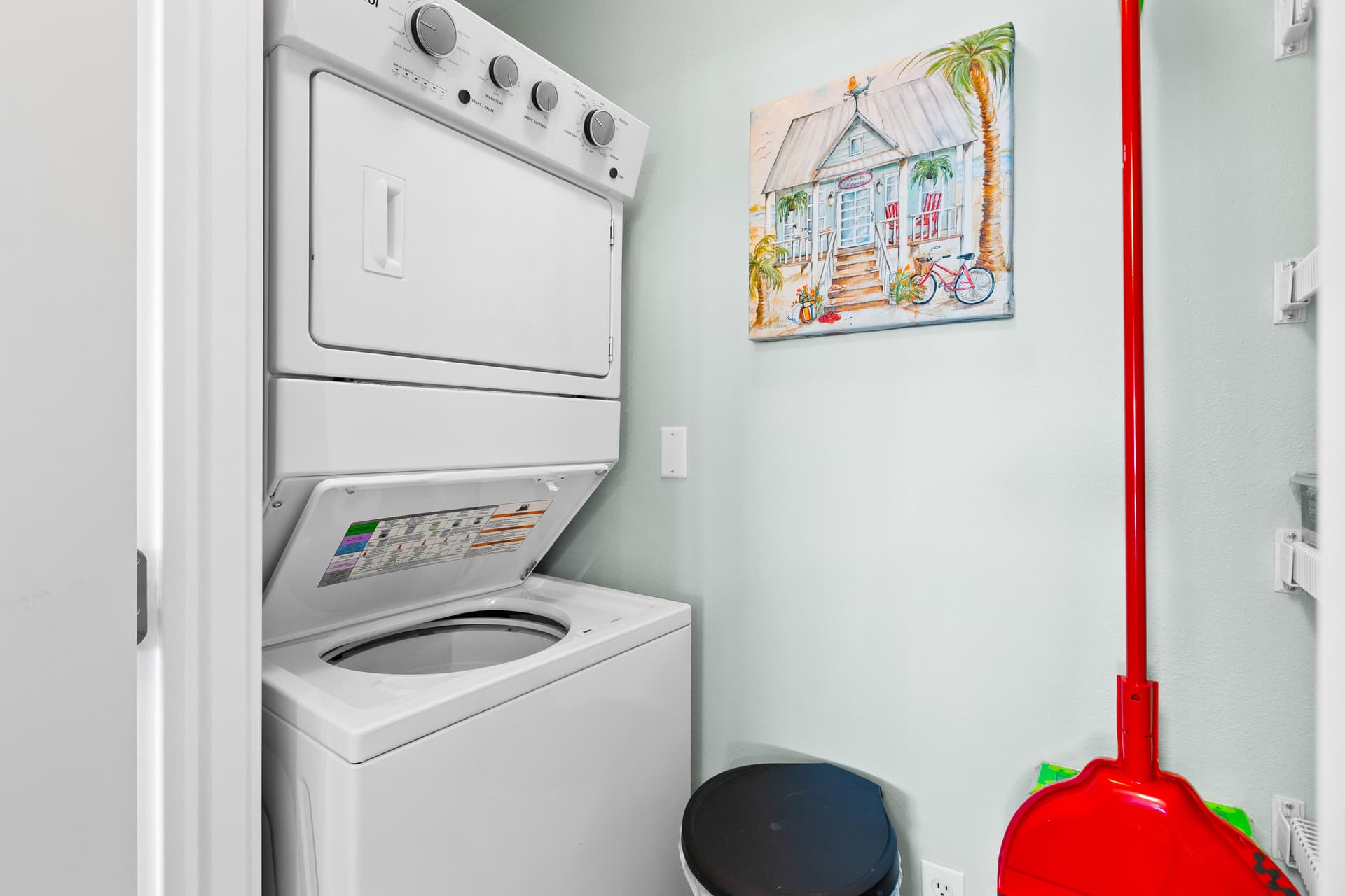 Crescent 316 Home - Image 21