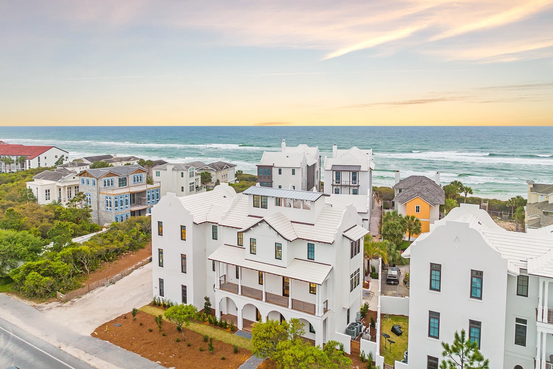 Seaclusion Manor - Image 2