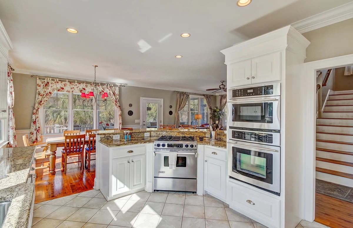 Perfect Postcard - Image 5