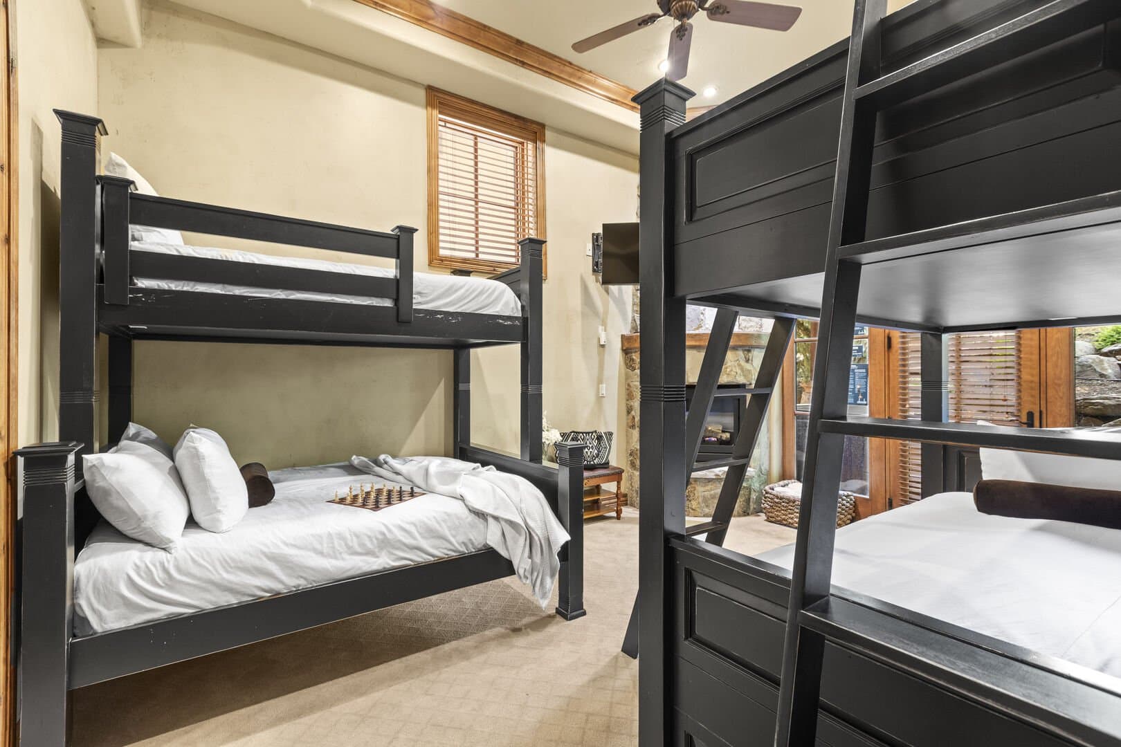 Greenbriar Place - Image 41