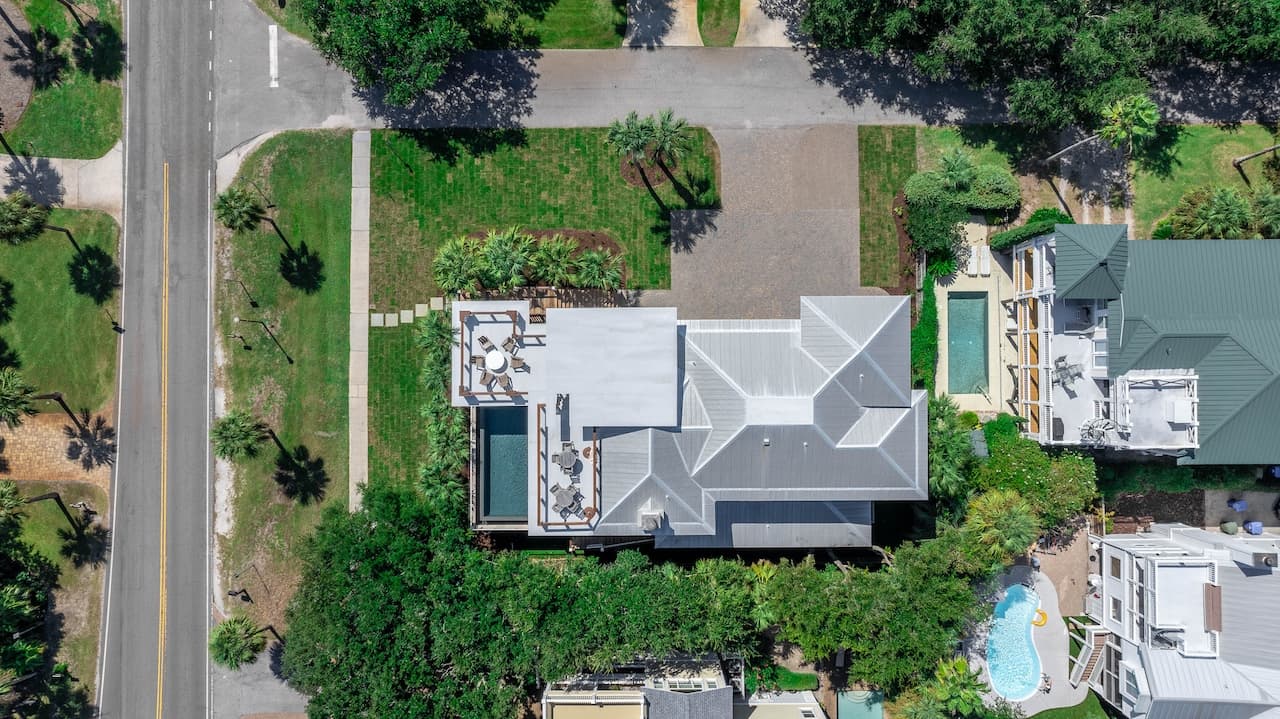 Shore Thing - Image 102