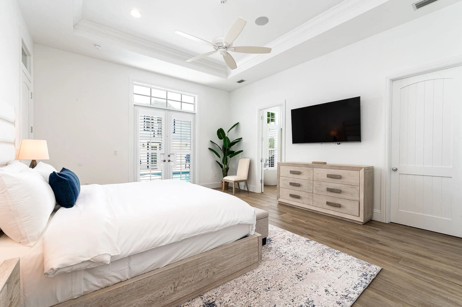 Delray Bliss - Image 20