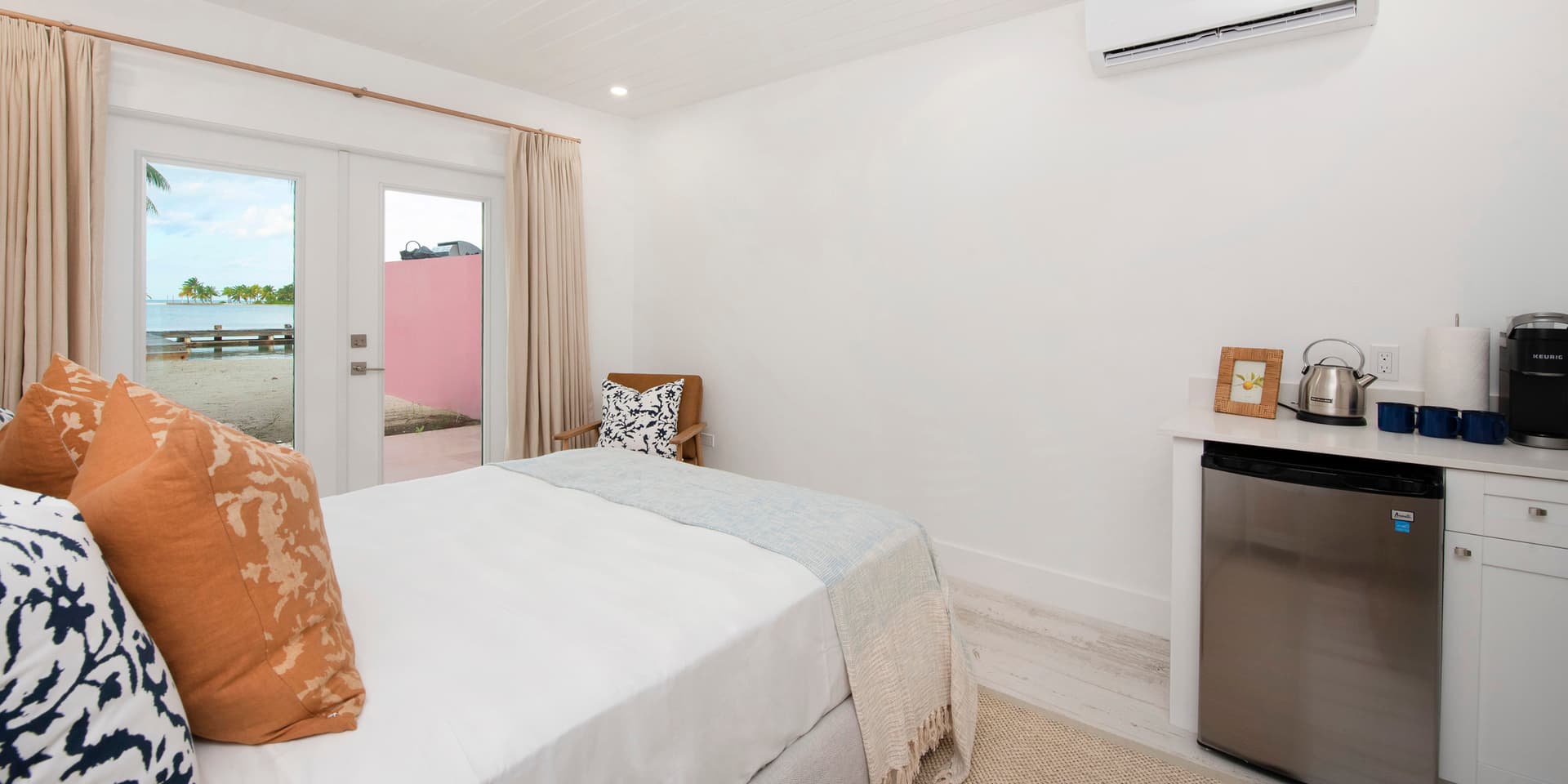 Fantasea and Guest Cottage - Image 23