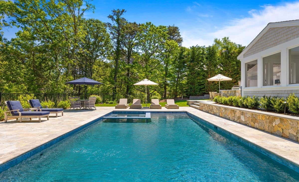 Barefoot Bungalow - Image 35