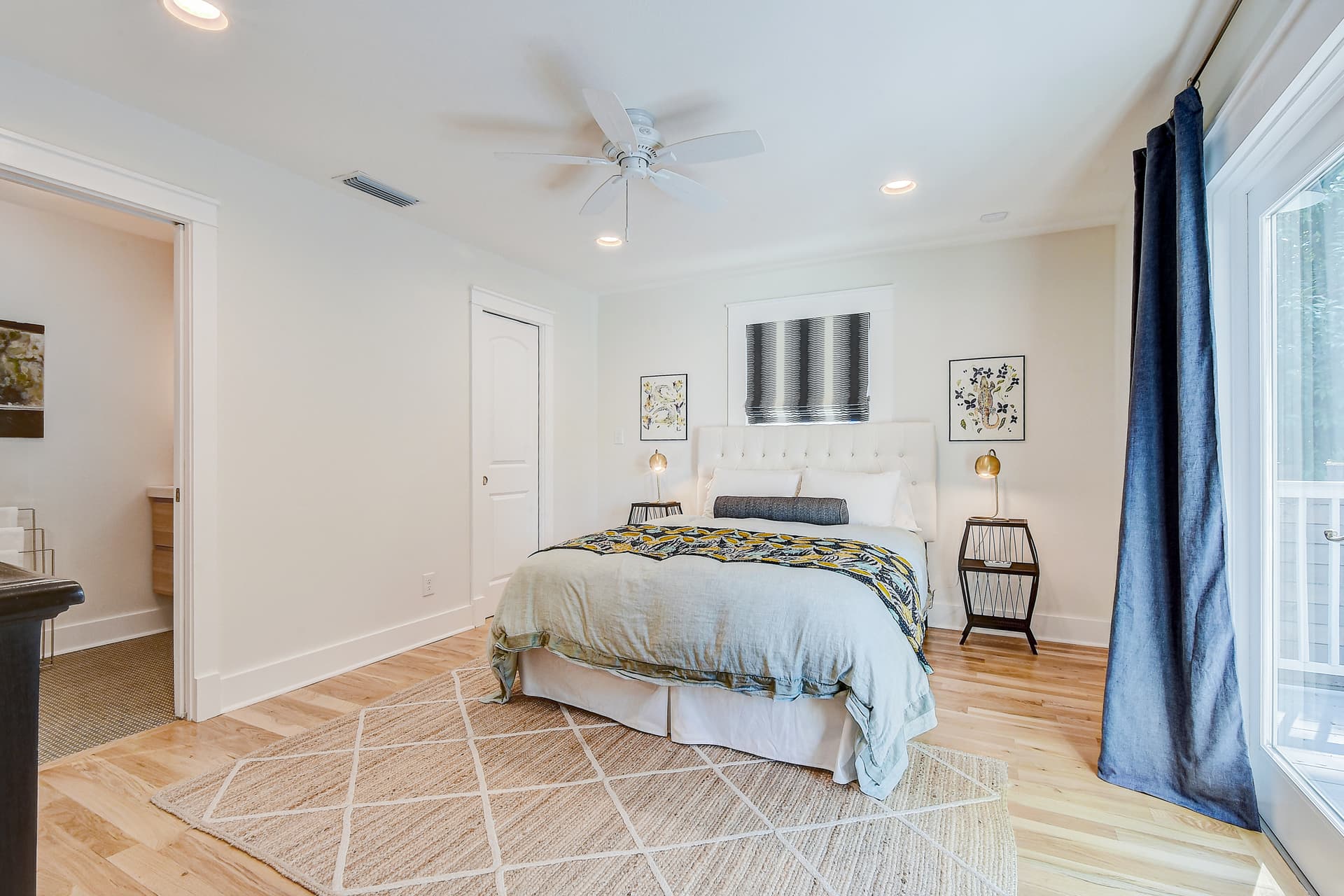 Designer Bungalow - Image 12