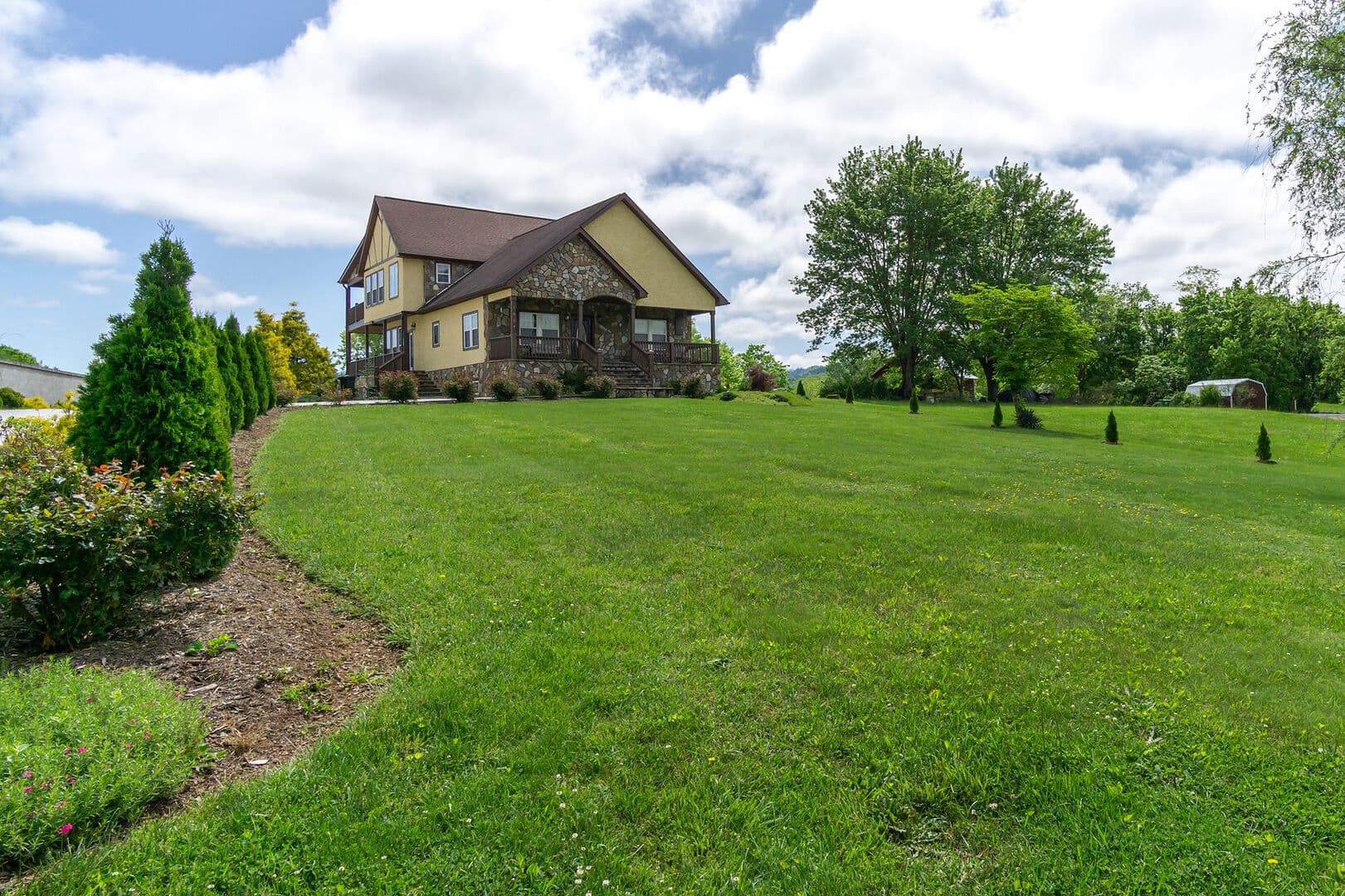 Main Street Manor - Image 39