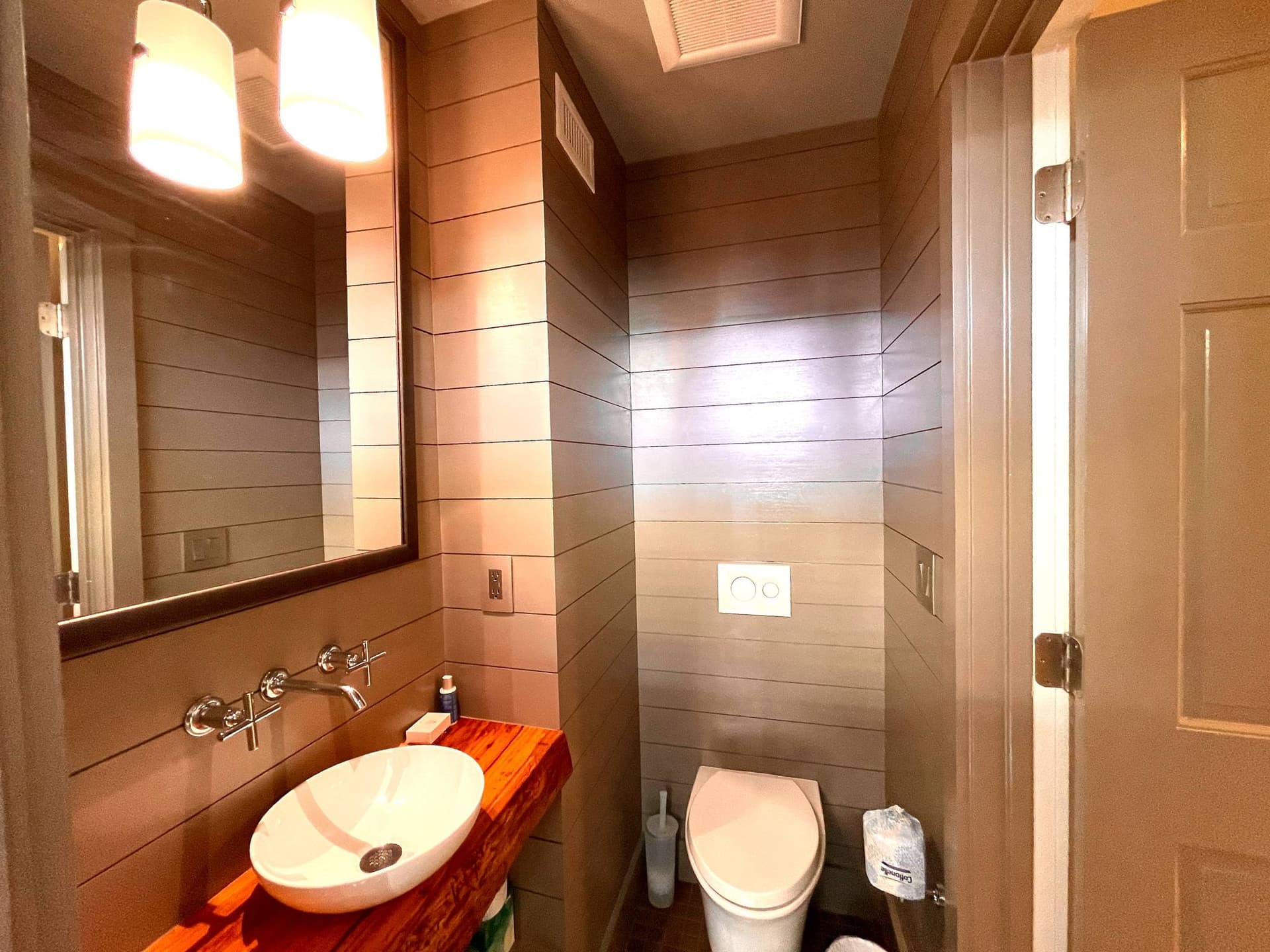 Blue Suede Home - Image 8