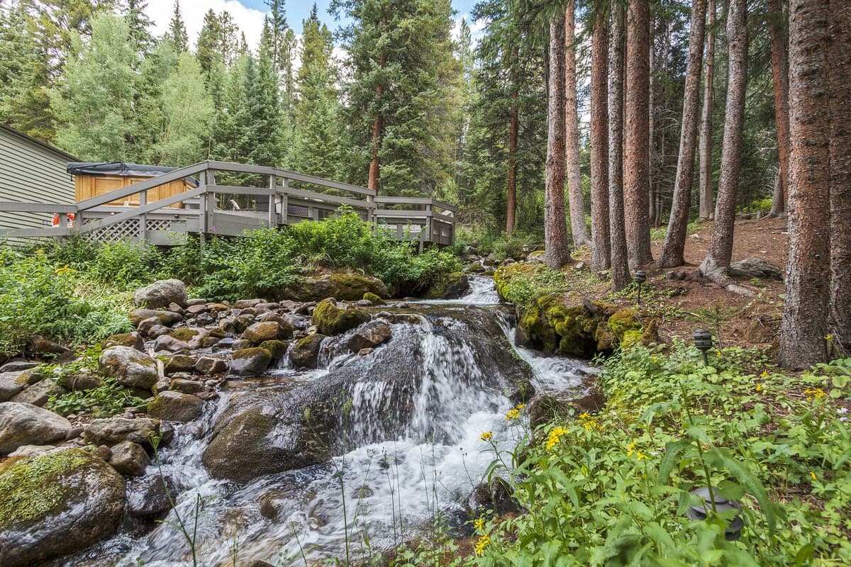 Creekside Chateau - Image 63