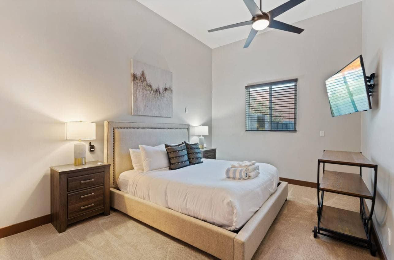 Desert Views Estate - Image 20