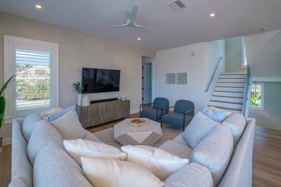 Sunshine And Good Times - Image 7