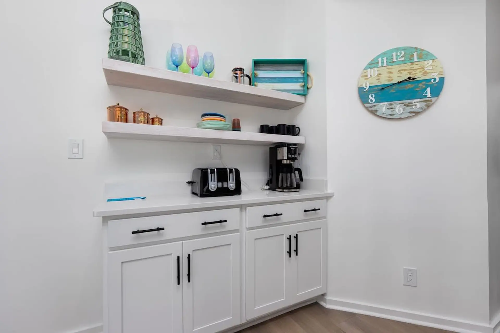 Place to Be - Image 13