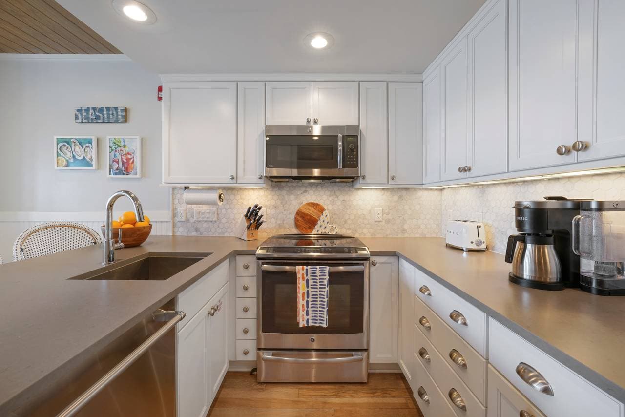 Glorious Morning Home - Image 19