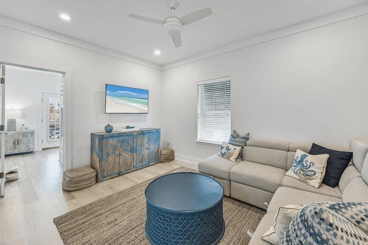 All Decked Out - Image 10