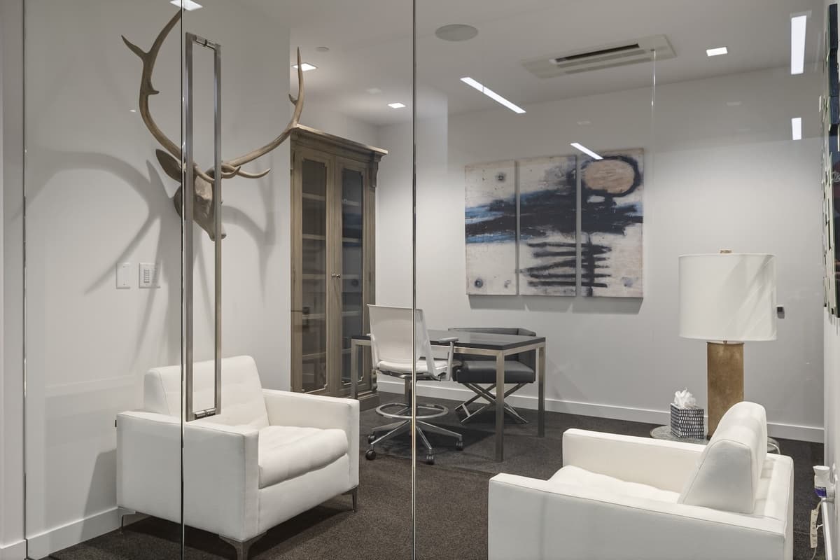 Mountain Luxe Retreat on Main - Image 33