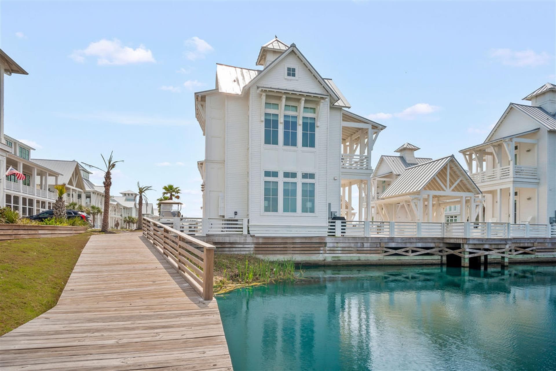 S'mores at the Shore - Image 33