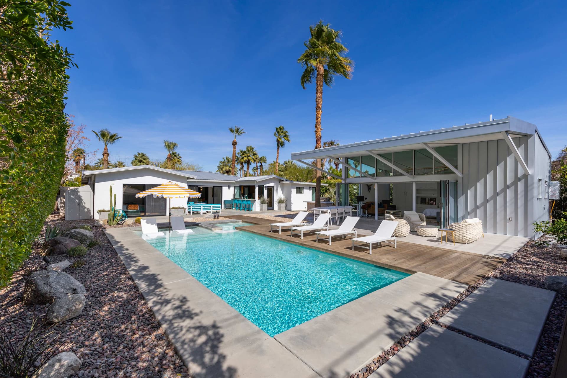 Cascade & Calm Home - Image 43