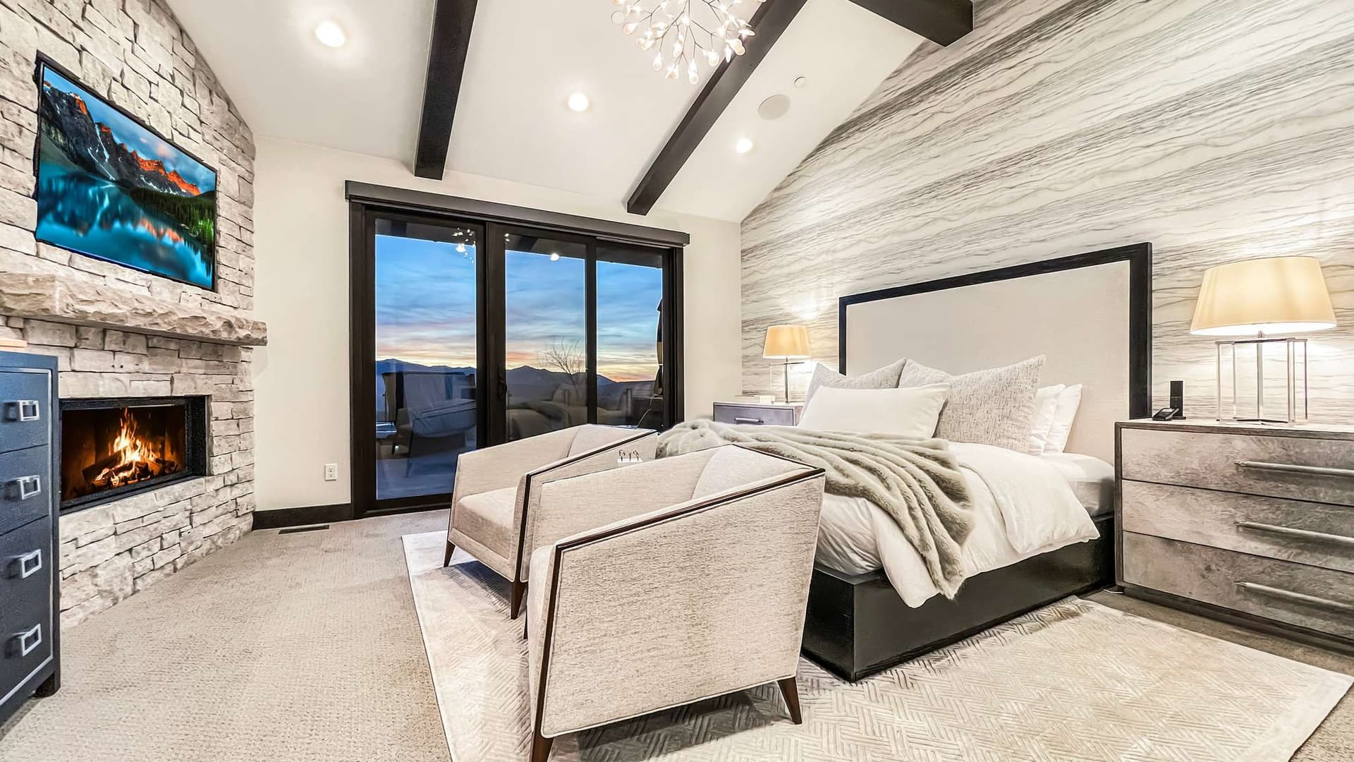 Grande Vistas Estate - Image 4