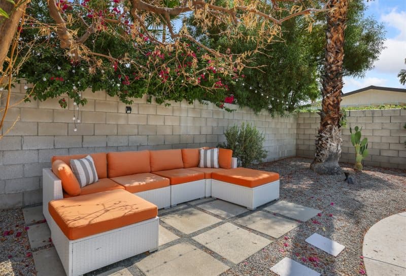 Desert Green Serenity - Image 23