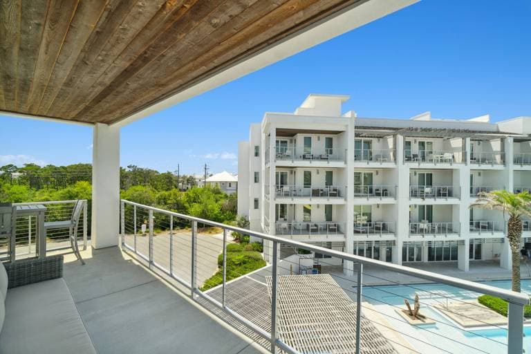 Pointe Residence - Image 4