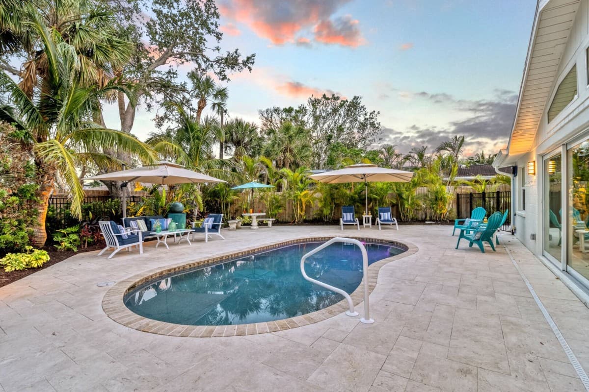 Beach Palm House - Image 63