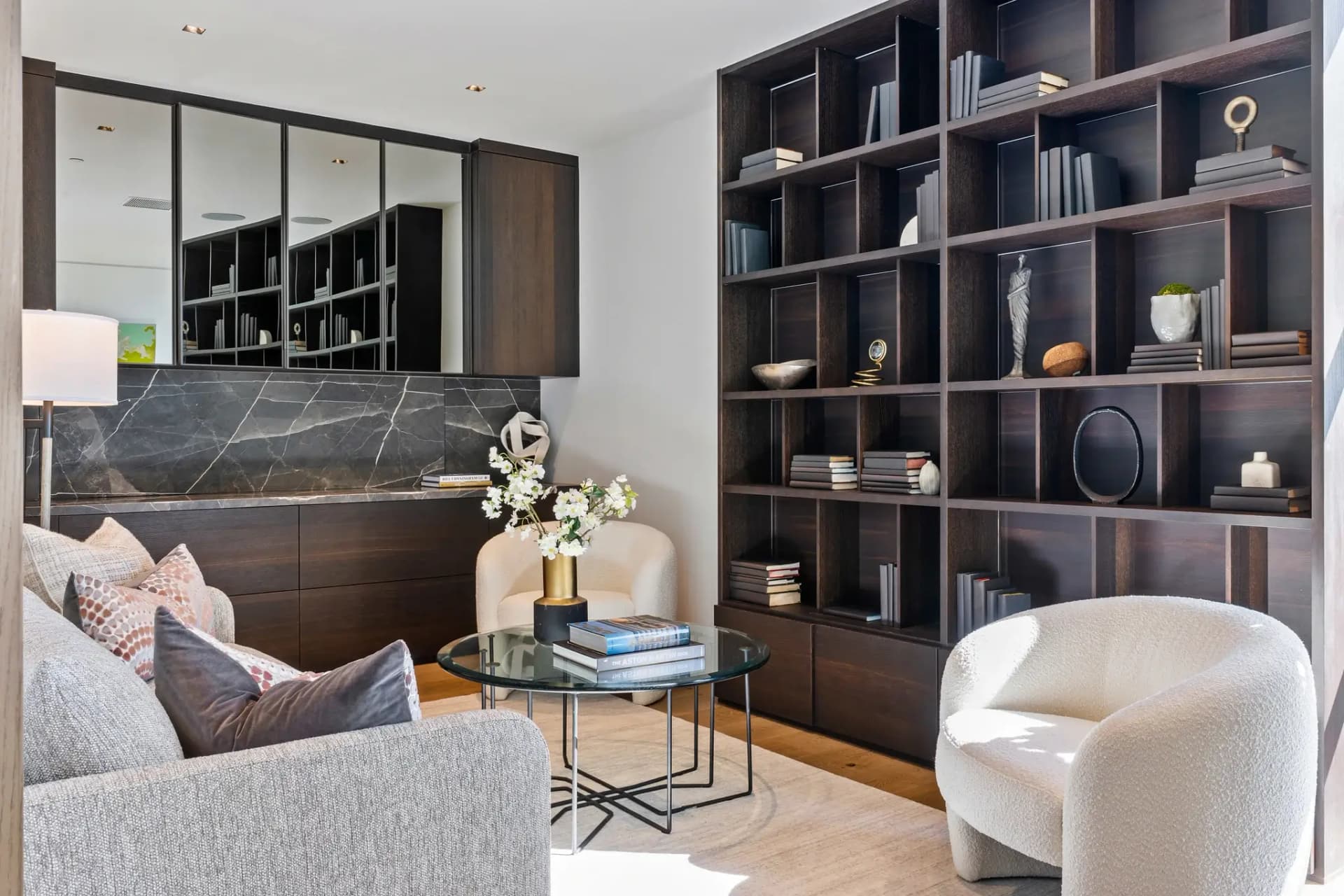 Forza Modern - Image 21