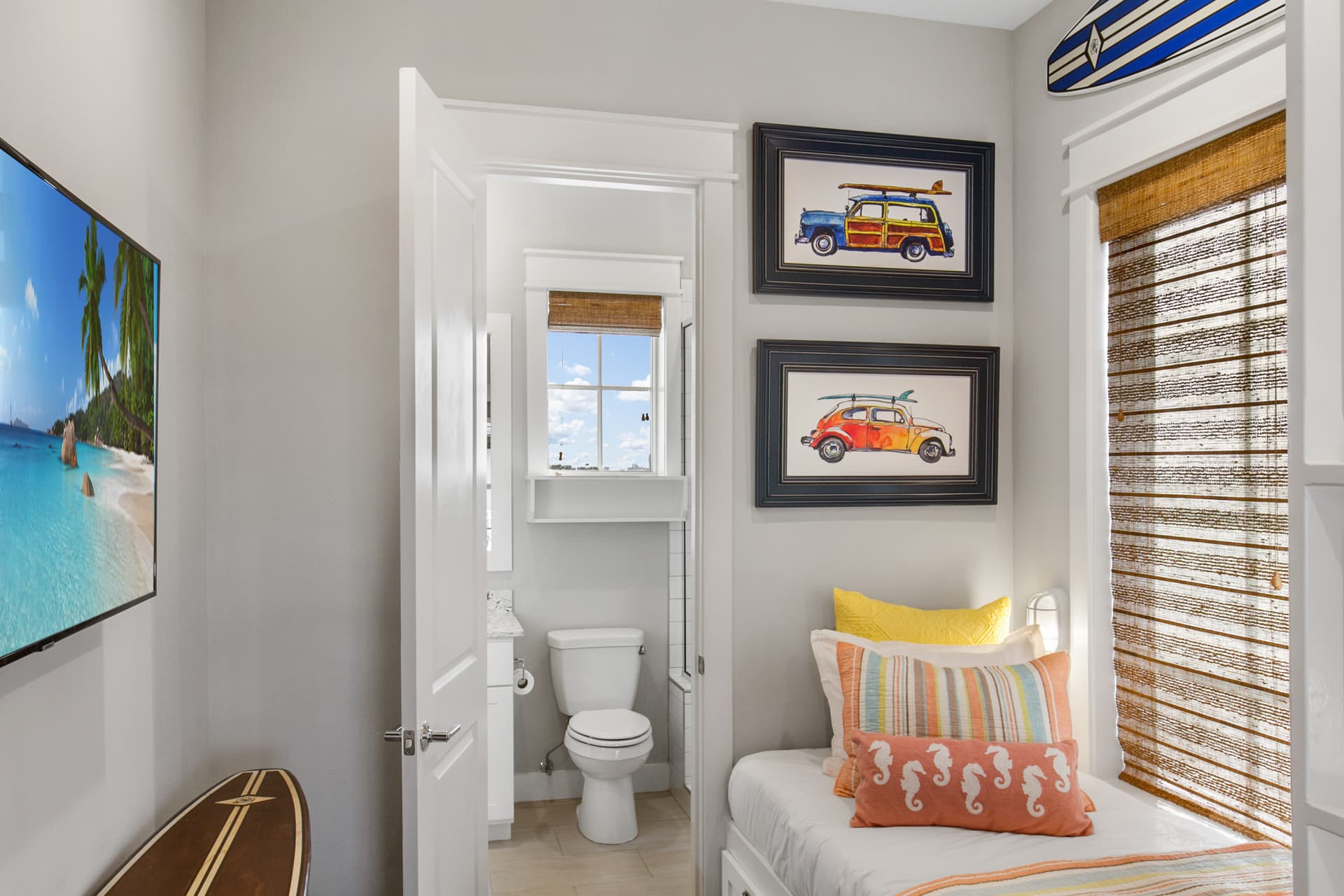 Deep Sea Parrot - Image 14