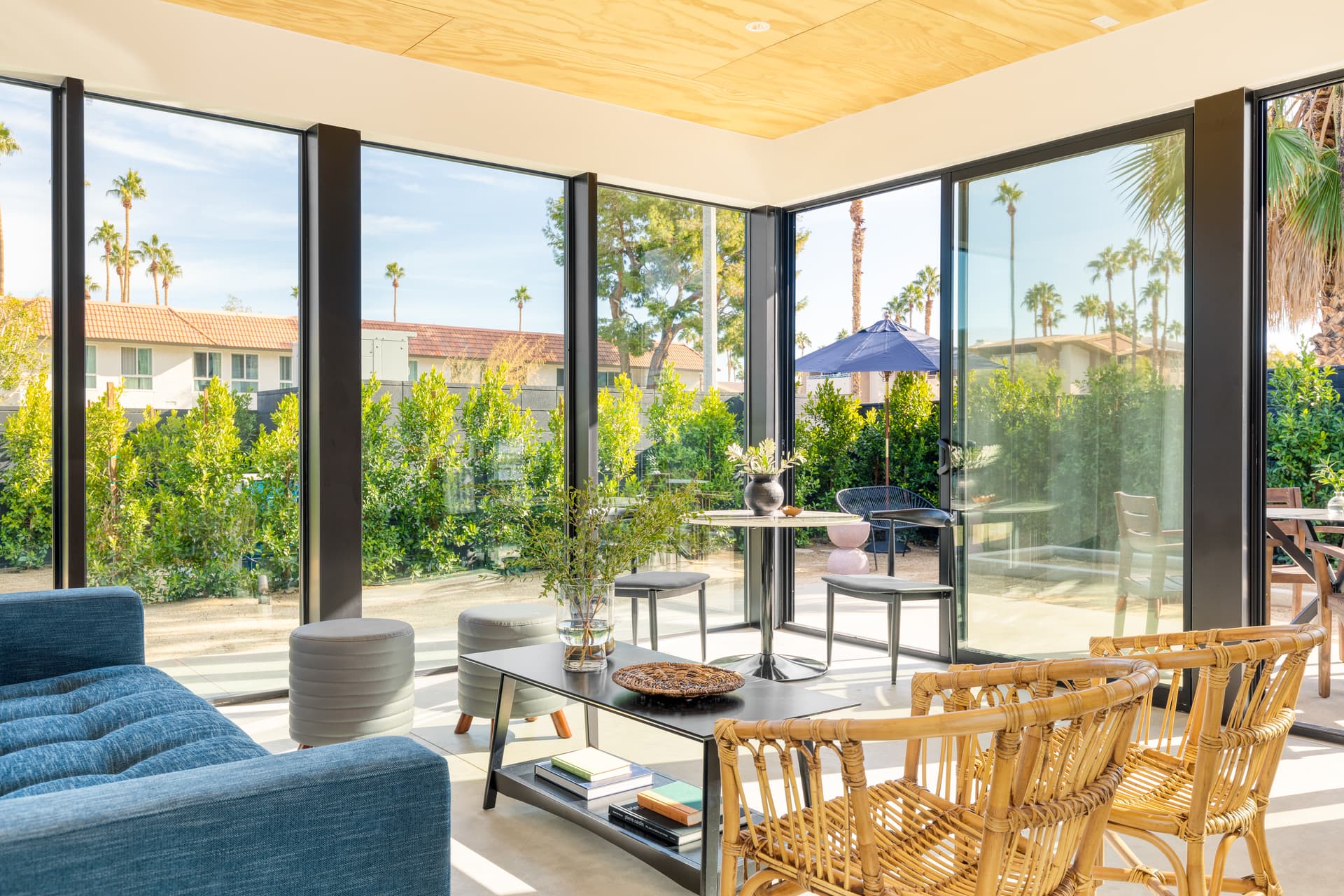 Bronze Leaf House - Image 9