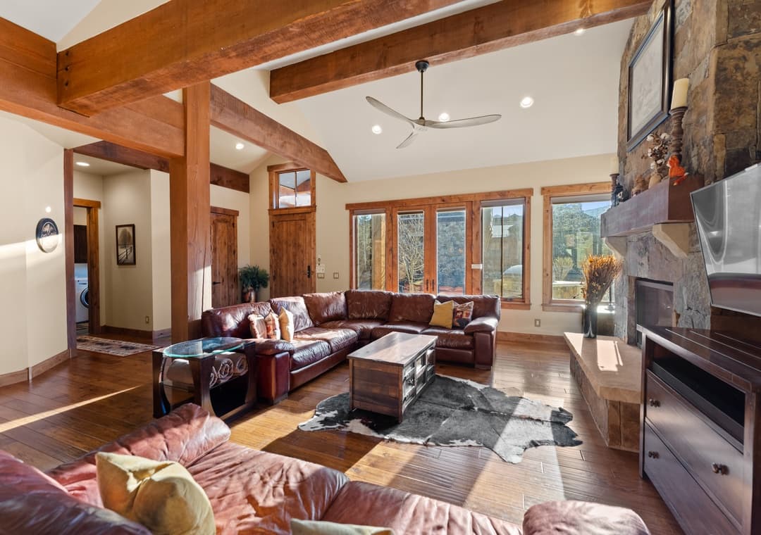 Shores Lane - Image 5