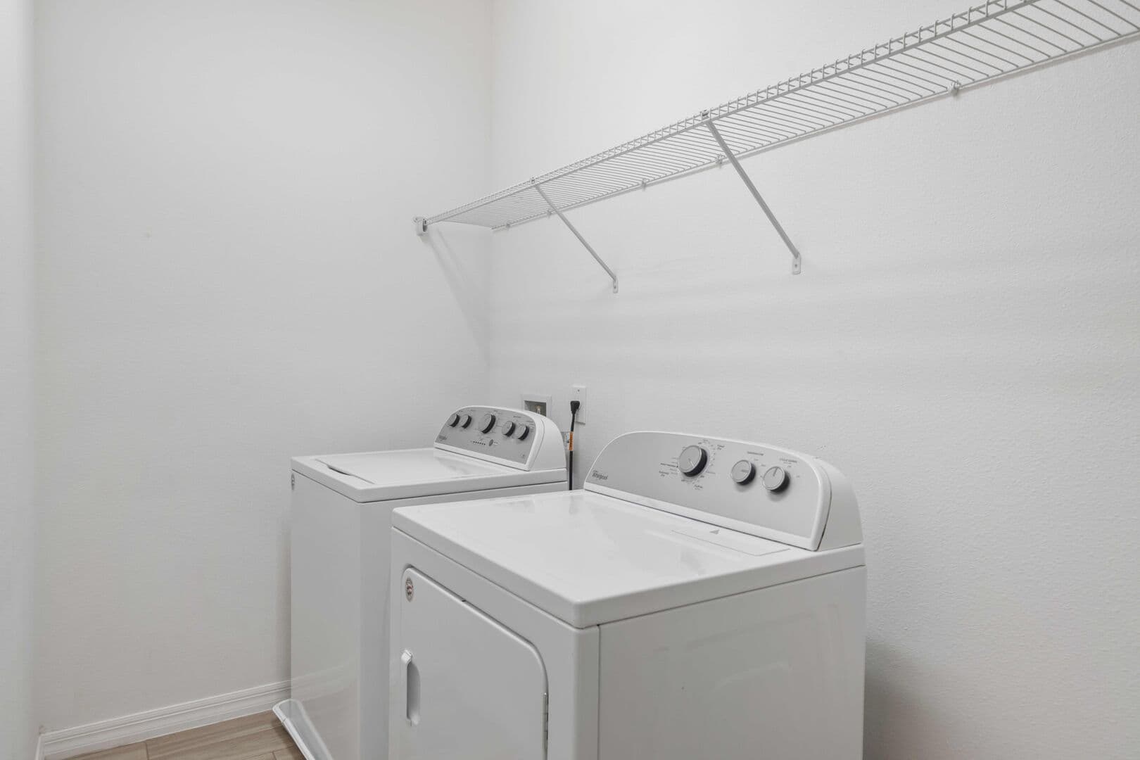 Grand View - Image 54