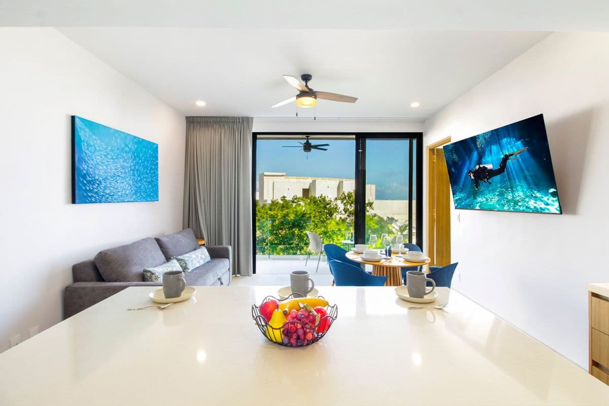 Riviera Echo - Image 3