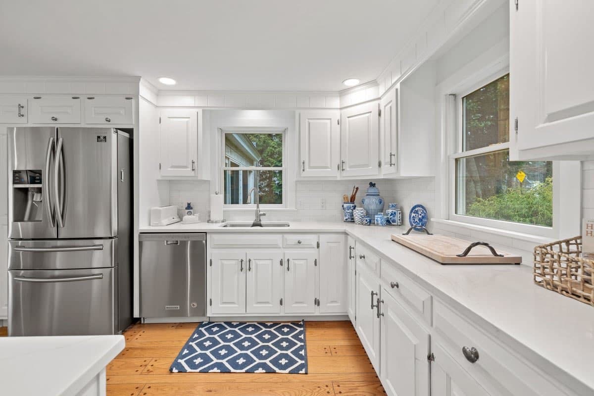 Shore Thing - Image 10