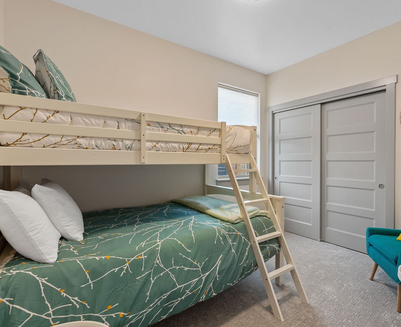 Suzanne Home - Image 6