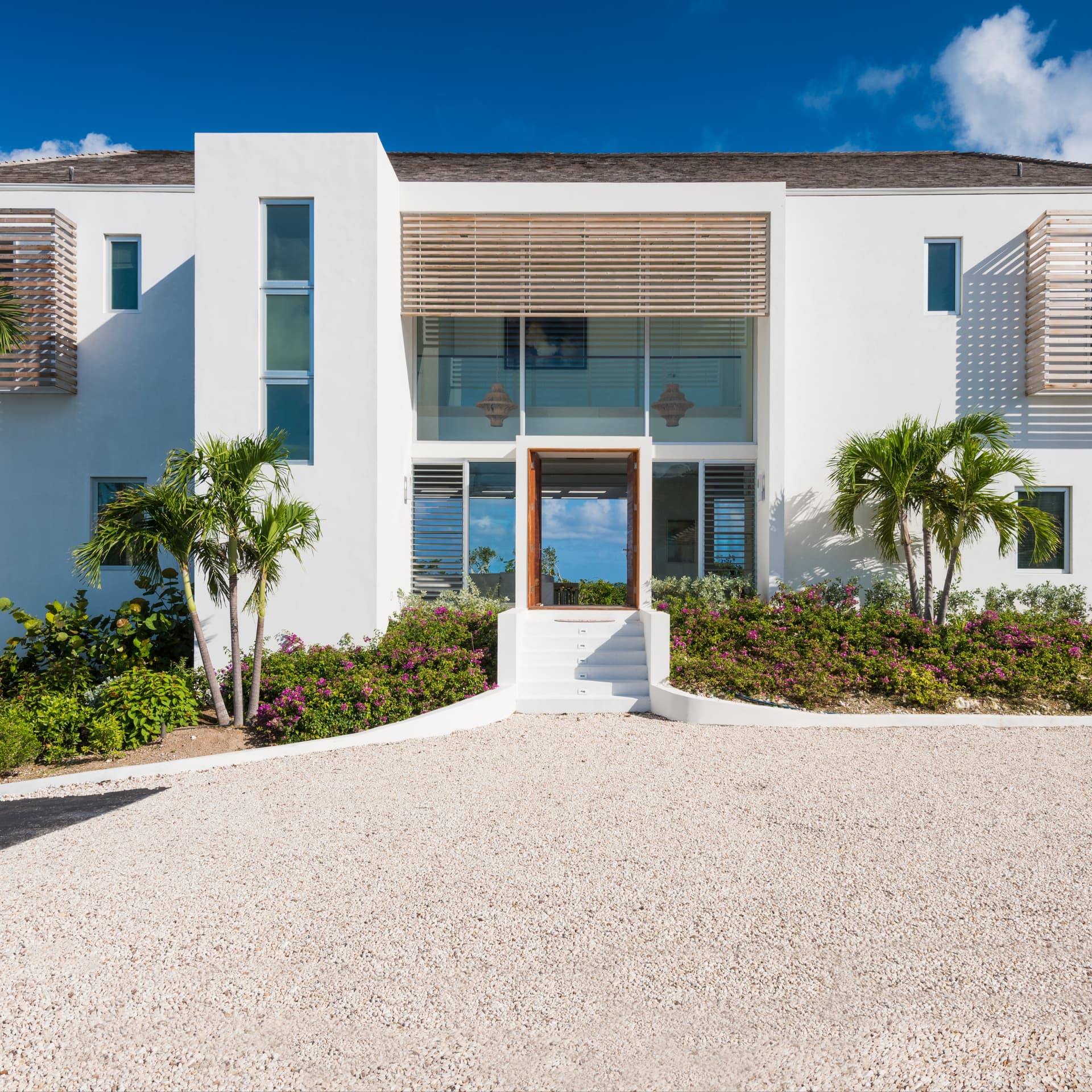 North Shore Four Bedroom Ocean View Villa - Image 1