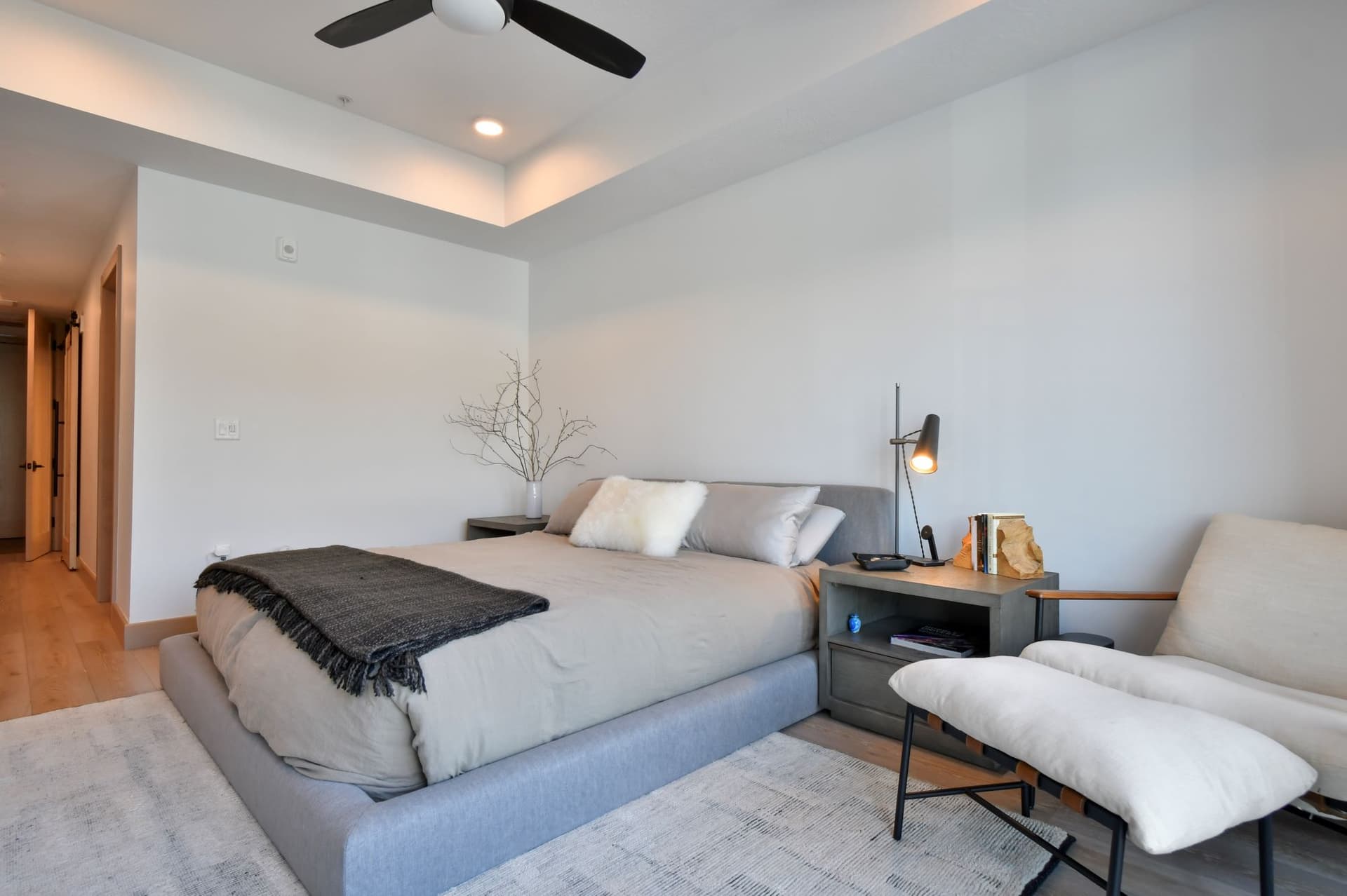 Kings Crown #102C - Image 13