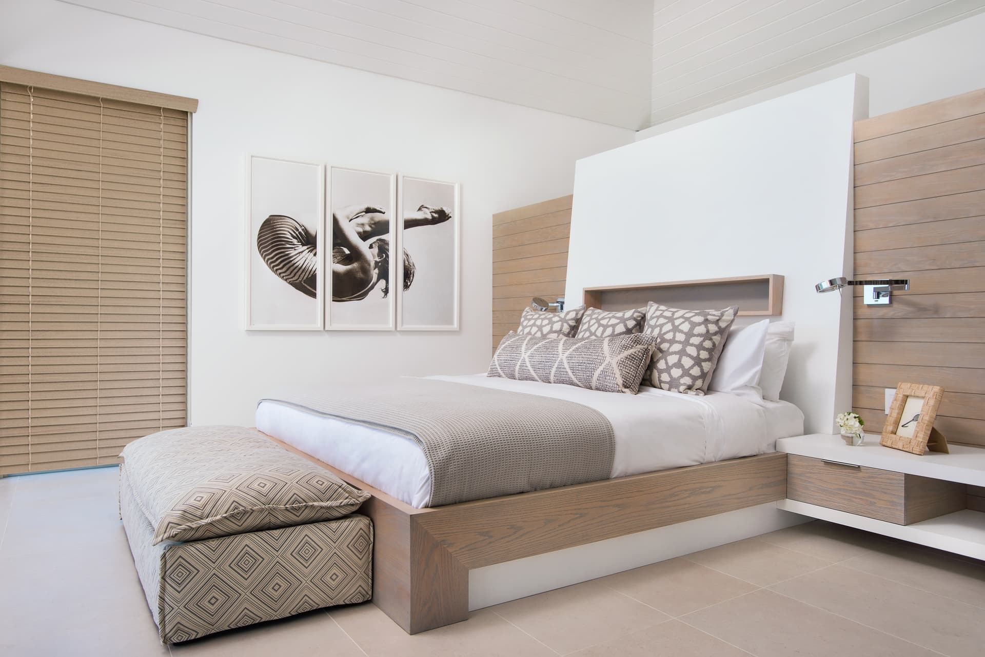 North Shore Five Bedroom Beachfront - Image 5