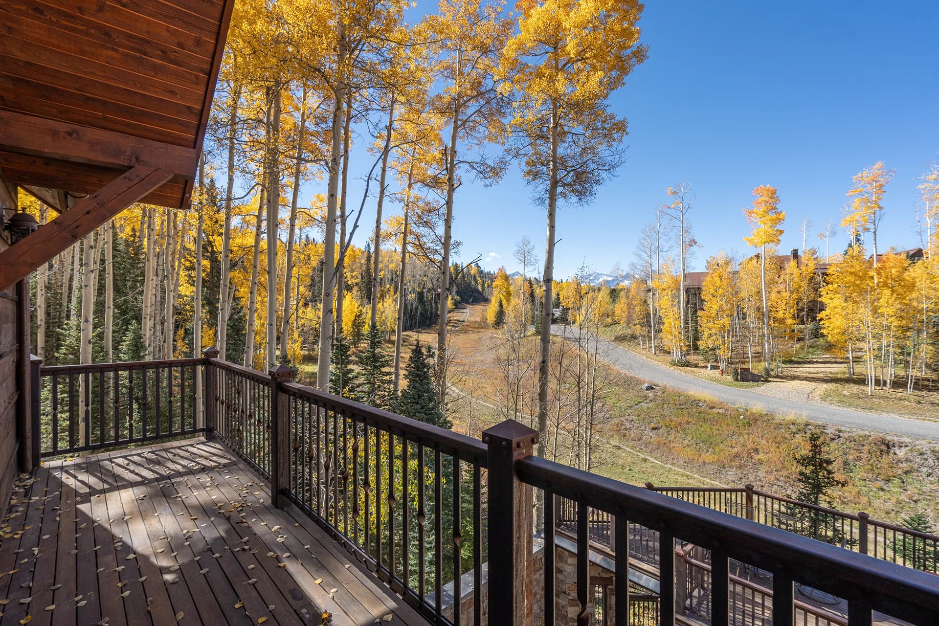 Benchmark Chateau - Image 37