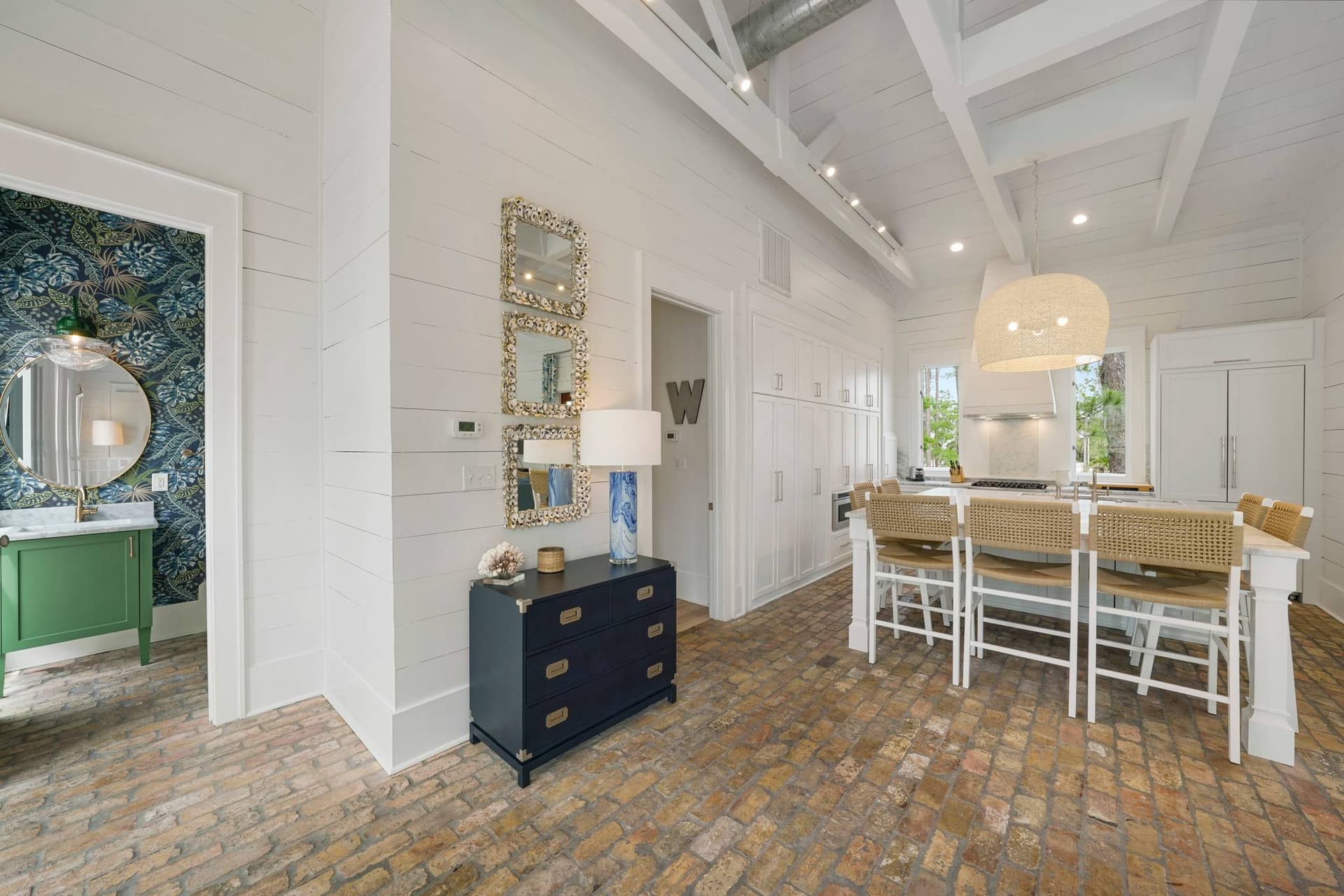 Splendor in the Sand - Image 14