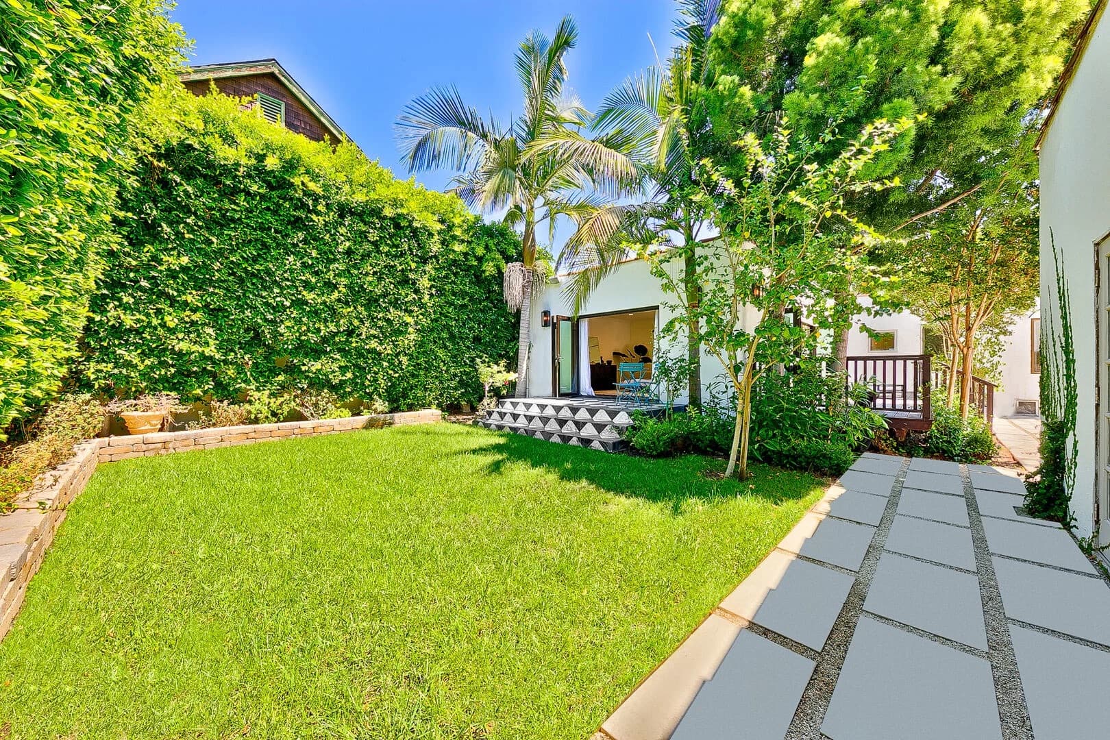 Melrose Oasis - Image 35