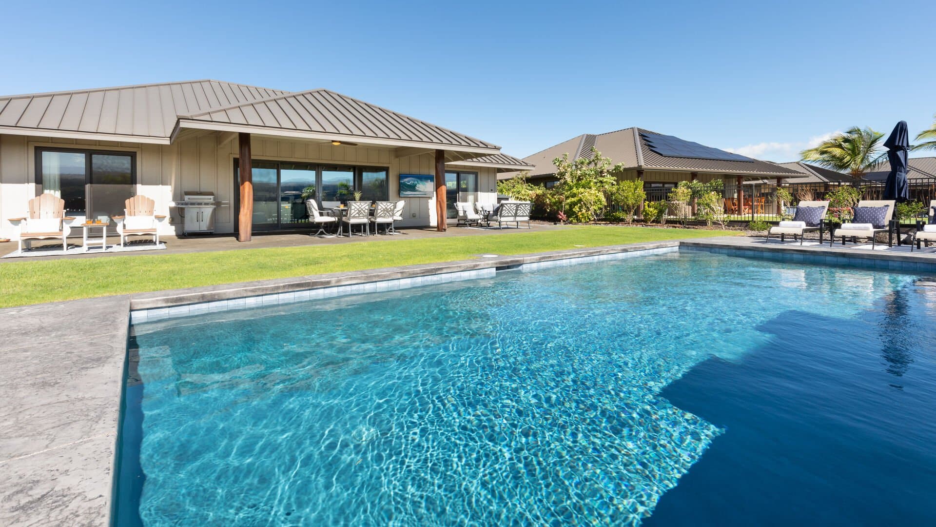 Peaceful Paradise - Image 39