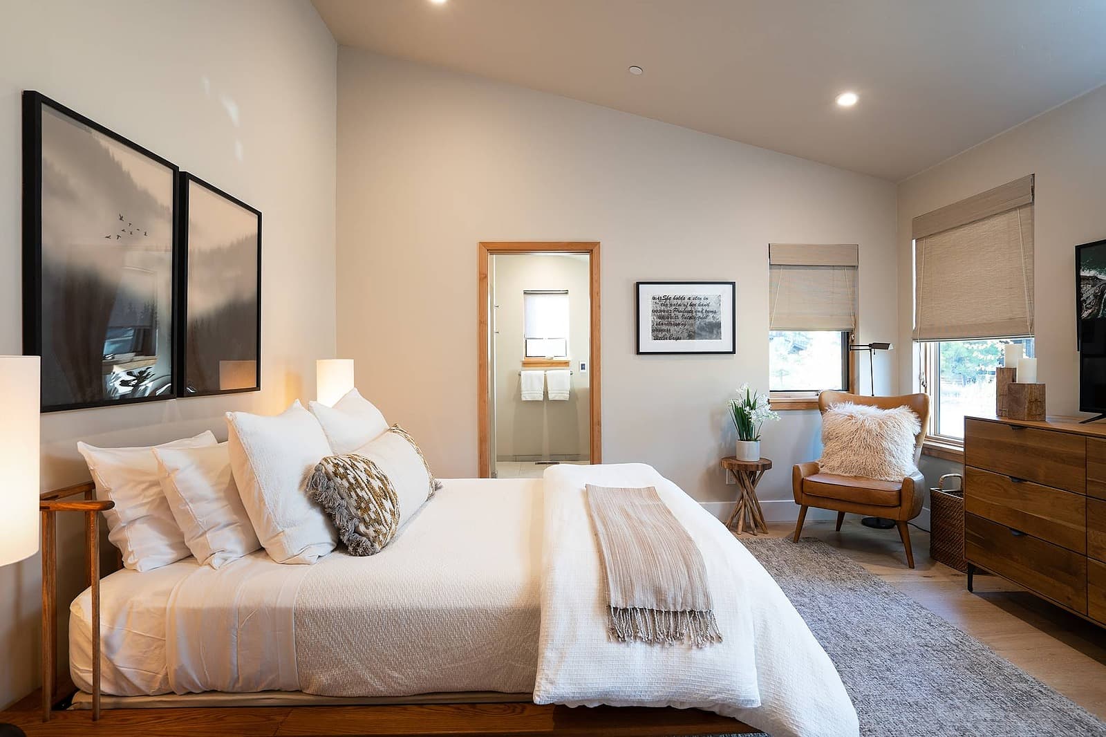 Old Greenwood Villa - Image 16