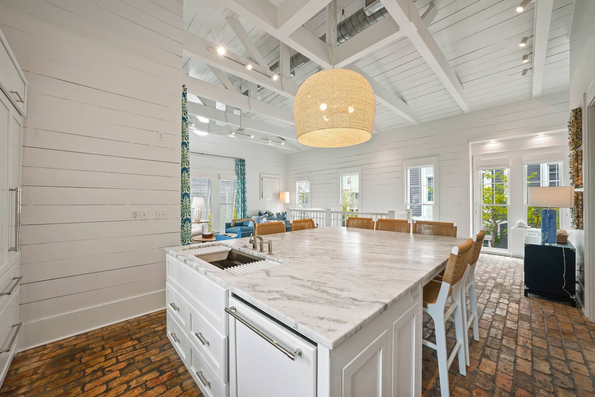 Splendor in the Sand - Image 10