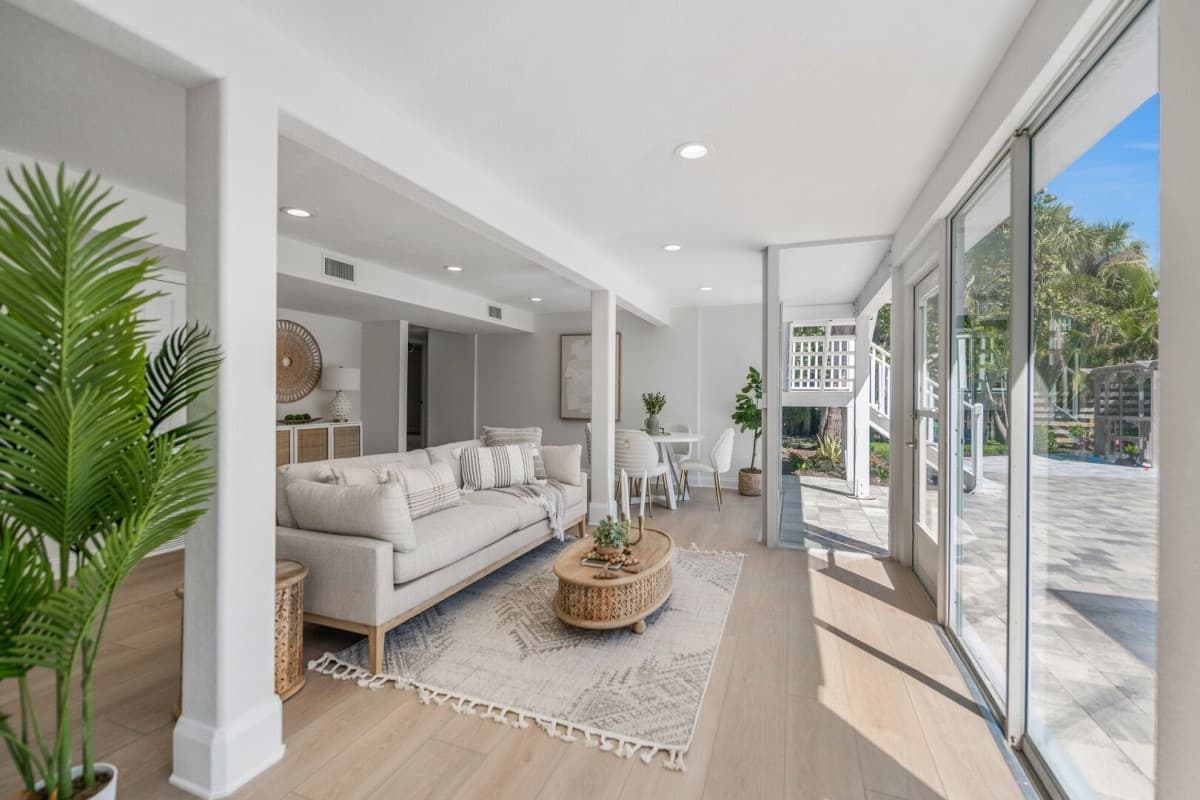 Shore Thing - Image 4