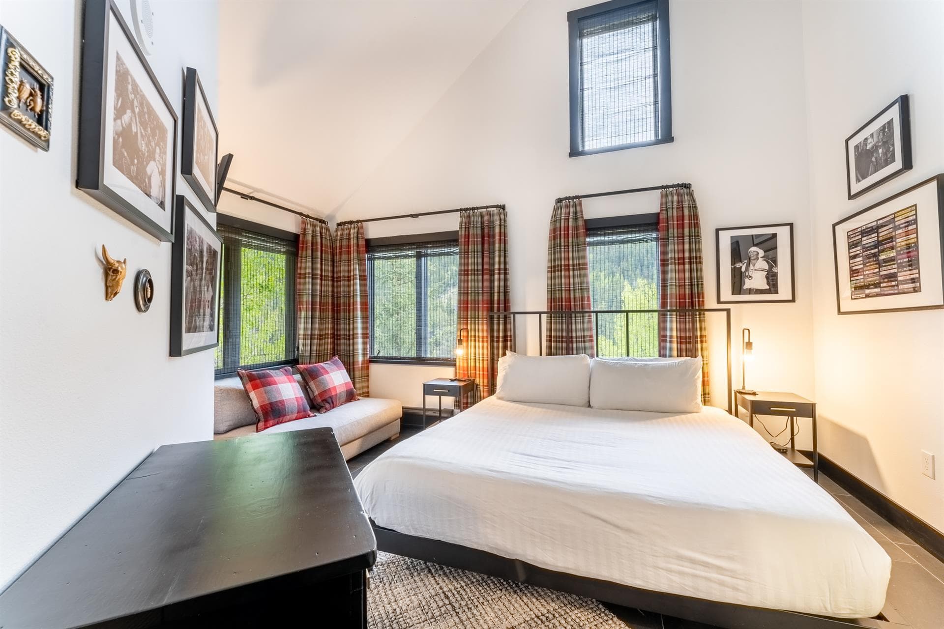 Arapahoe Residence - Image 18