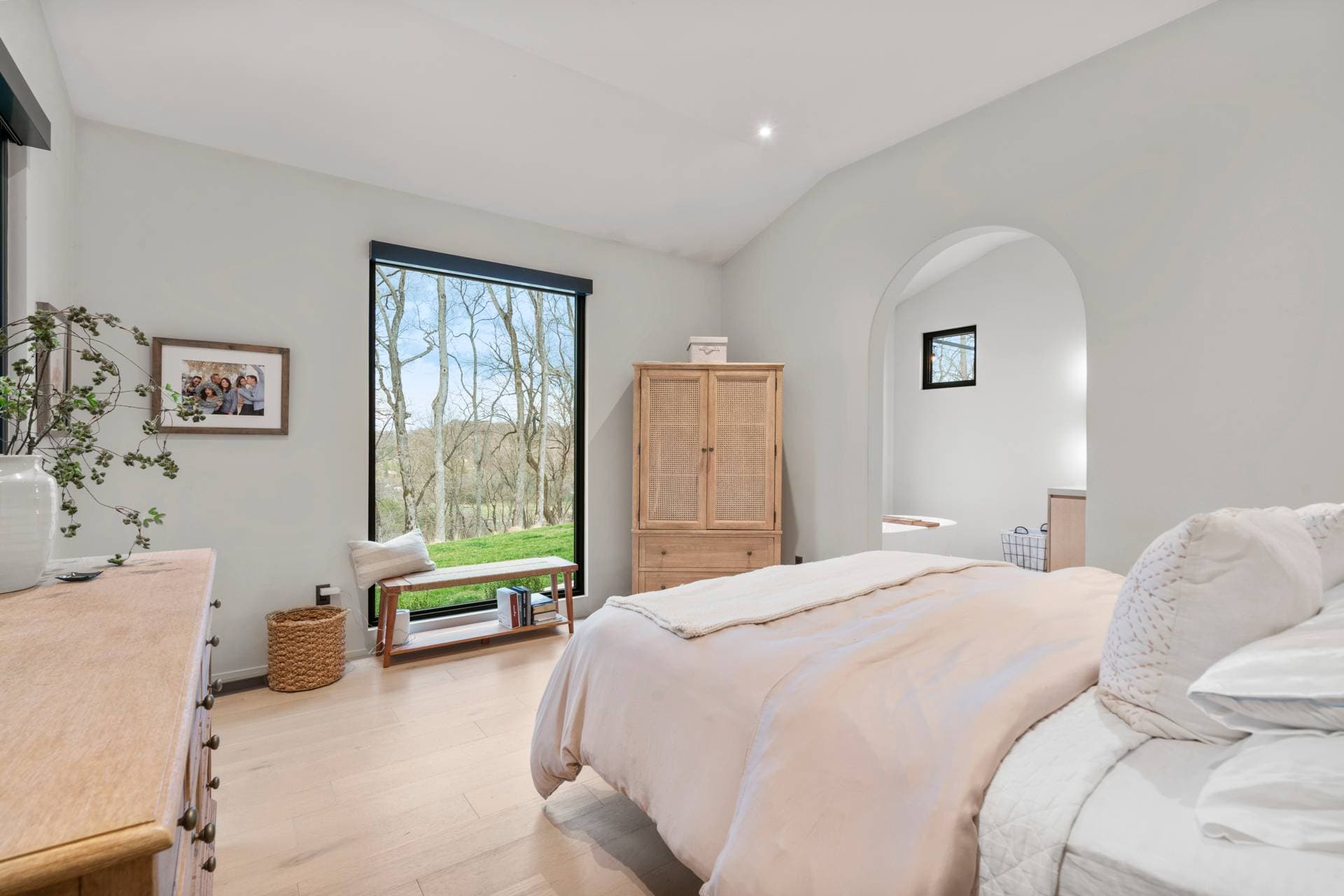 Hilltop Hideaway - Image 17