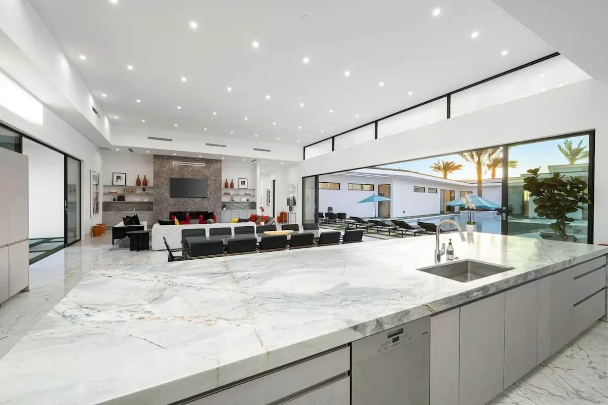 Bravo Villa #10 - Image 14