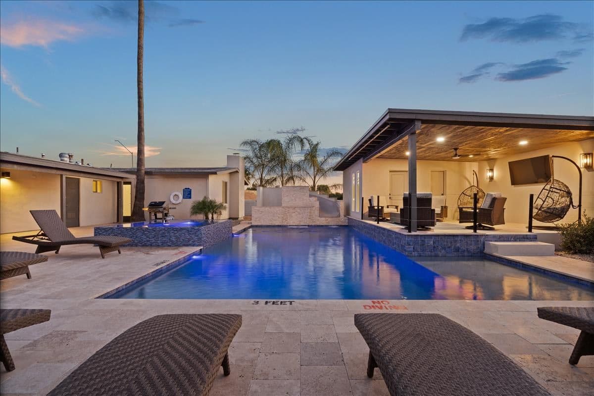 Desert Horizon - Image 40