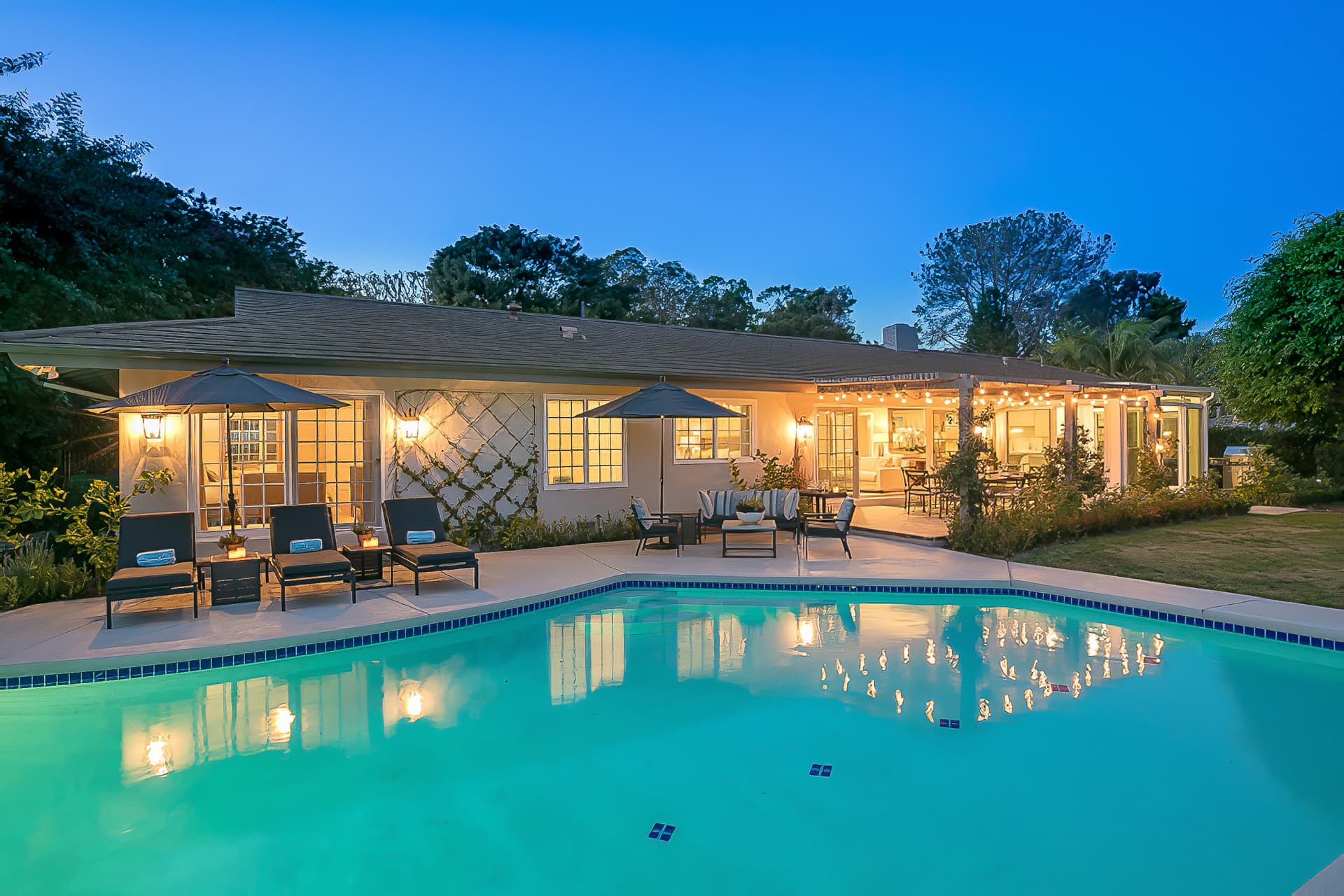 Scenic Retreat House - Image 3