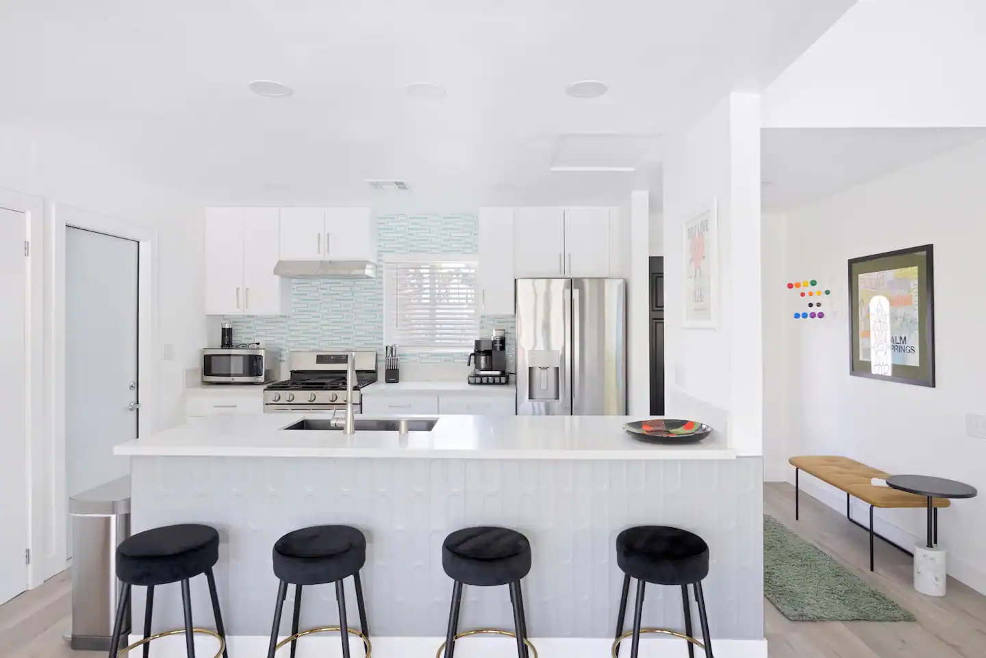 Modern Oasis - Image 4