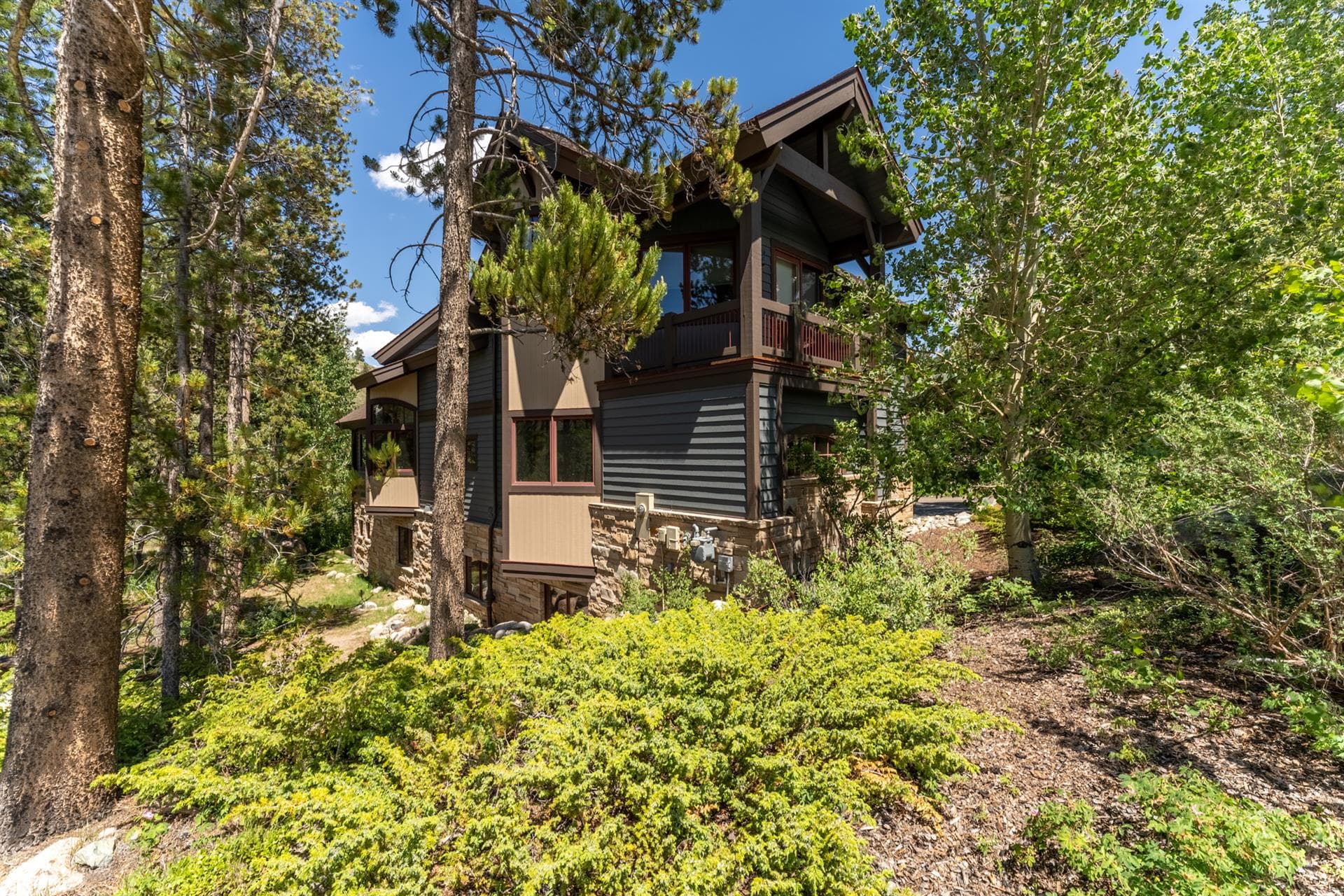 Elk Circle - Image 59